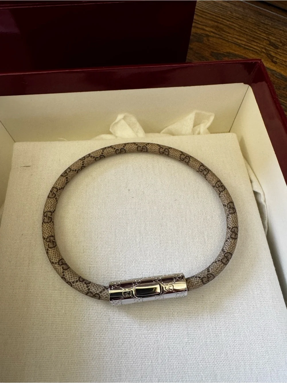 Gucci Burgundy and Silver Logo Bracelet